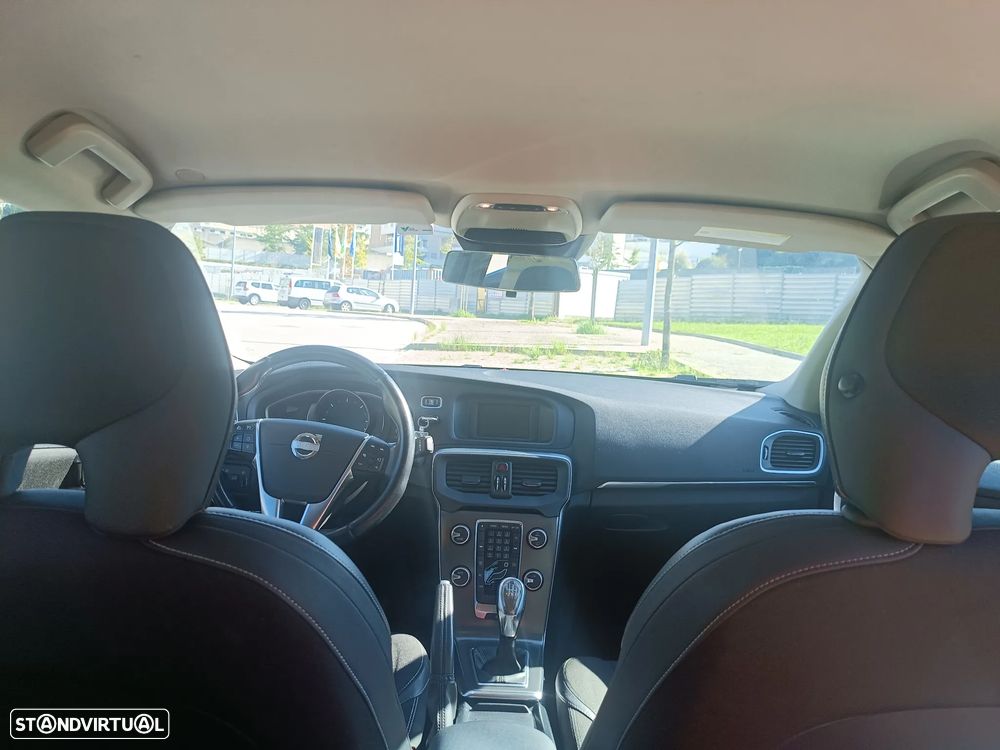 Volvo V40 1.6 D2 Momentum - 16