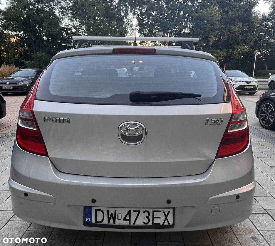 Hyundai i30 1.6 Comfort - 8