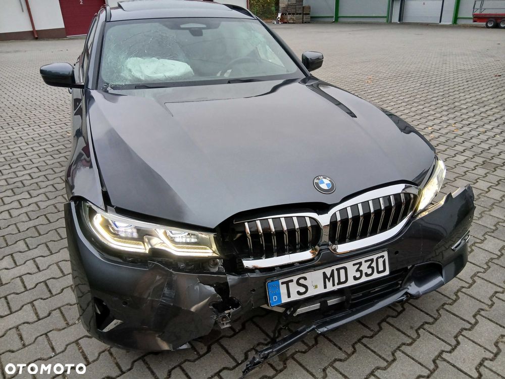 BMW Seria 3 - 1