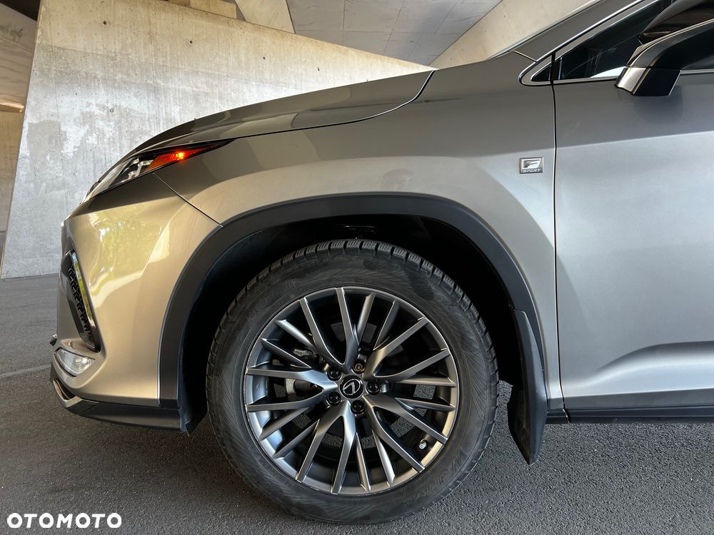 Lexus RX - 13