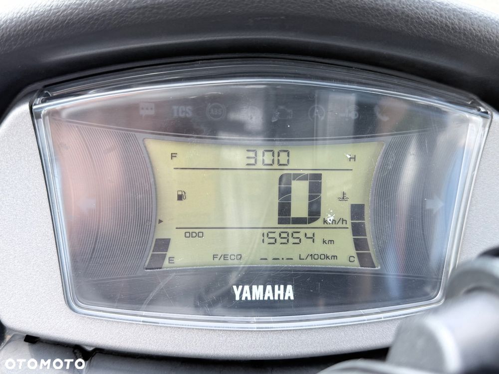 Yamaha NMAX - 22