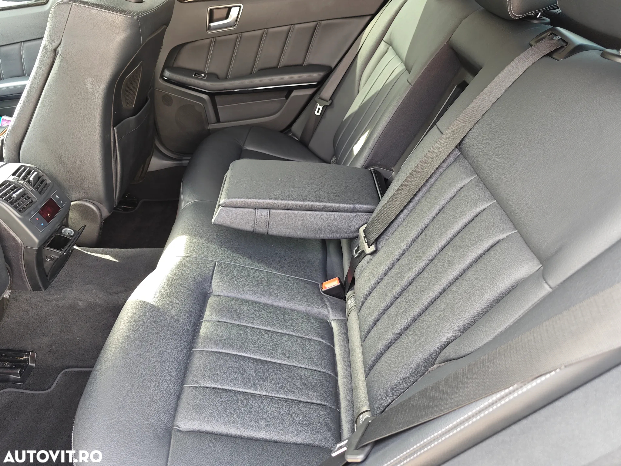 Mercedes-Benz E 400 4Matic 7G-TRONIC Avantgarde - 5