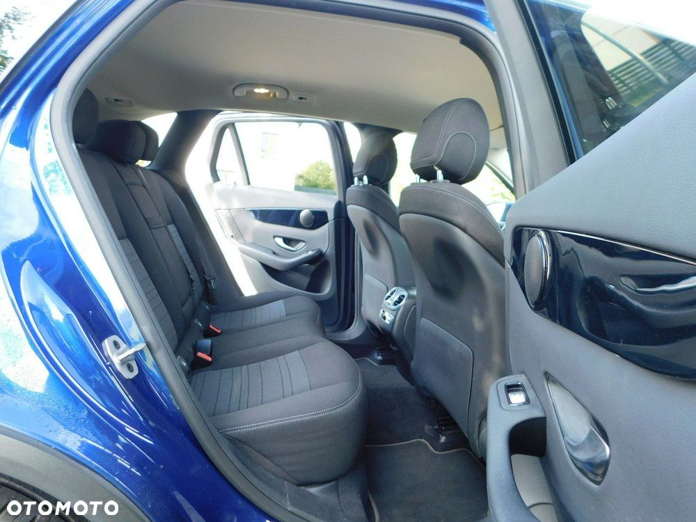 Mercedes-Benz GLC 200 d Business Edition - 11