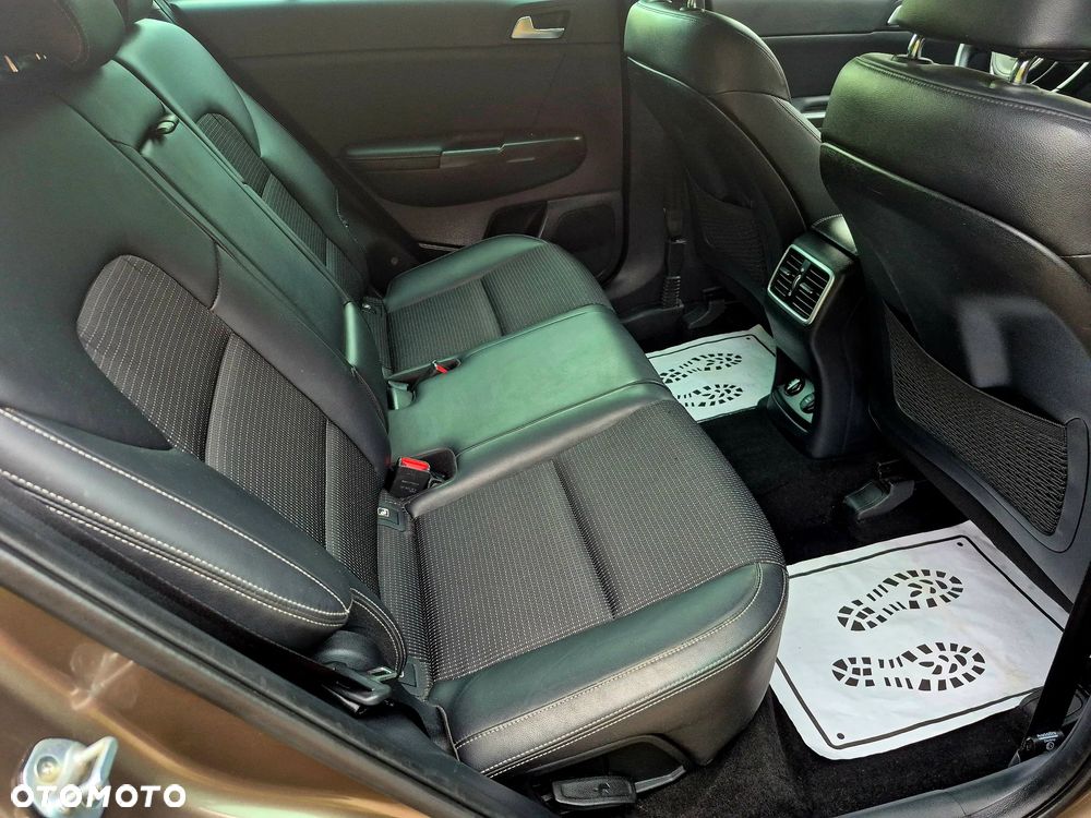 Kia Sportage 1.6 GDI Business Line 2WD - 13