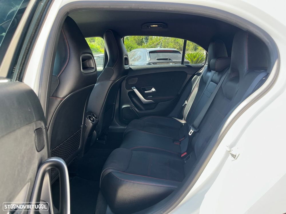 Mercedes-Benz A 180 d AMG Line Aut. - 42