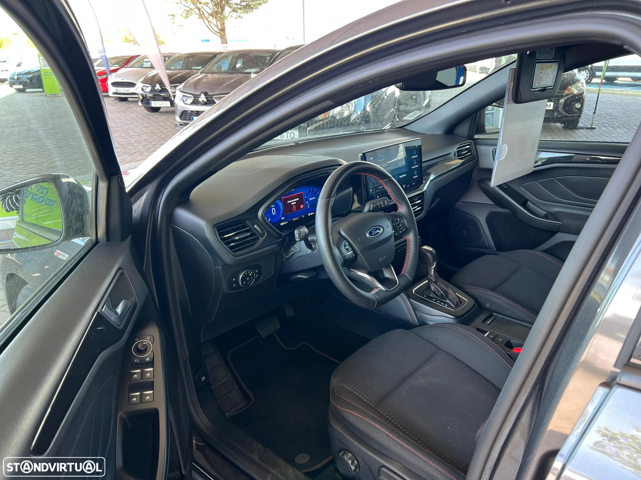 Ford Focus 1.0 EcoBoost MHEV ST-Line X Aut. - 5