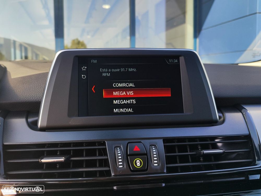 BMW 225xe Active Tourer Advantage - 36