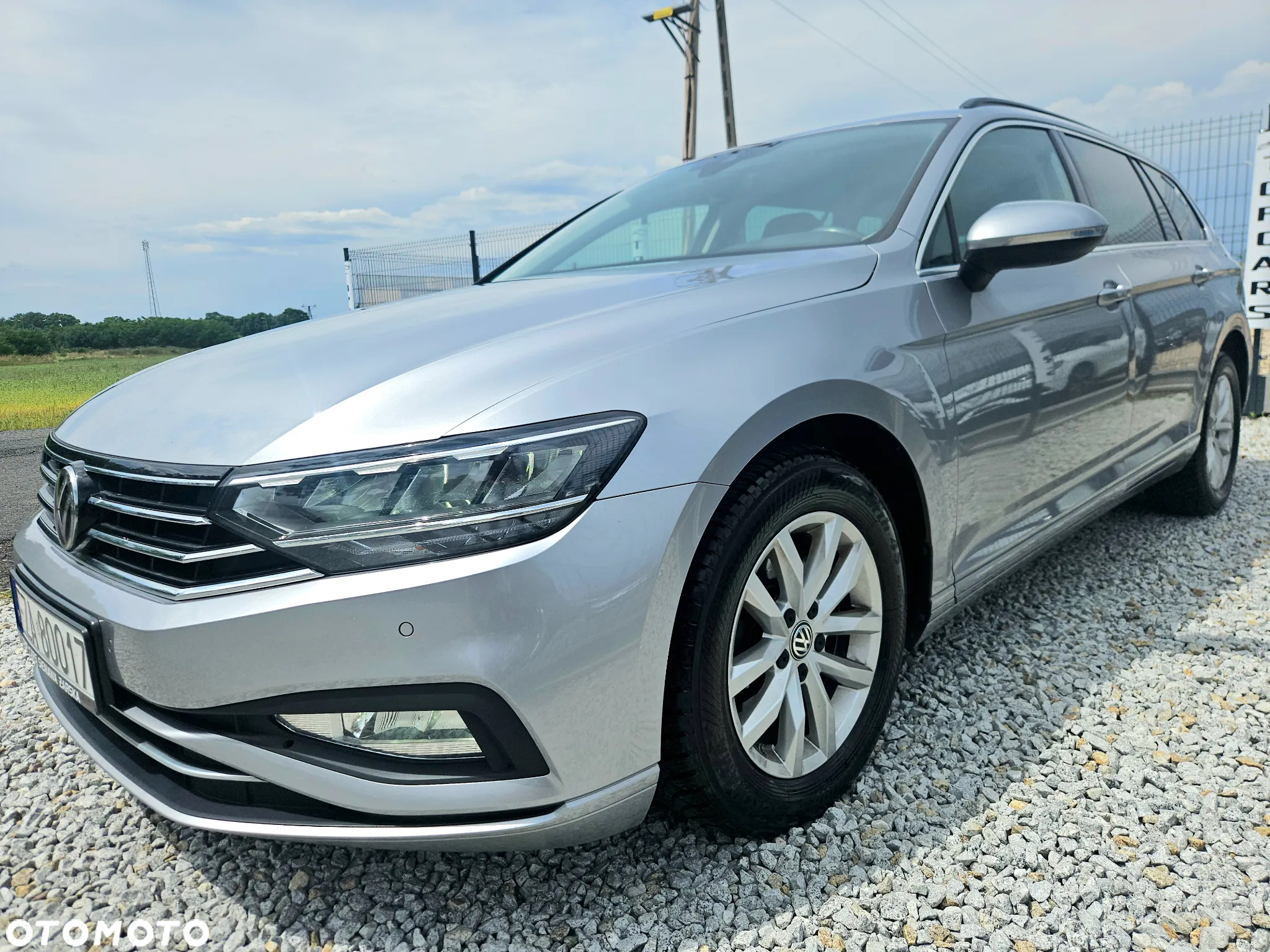 Volkswagen Passat Variant 2.0 TDI SCR DSG Business - 13