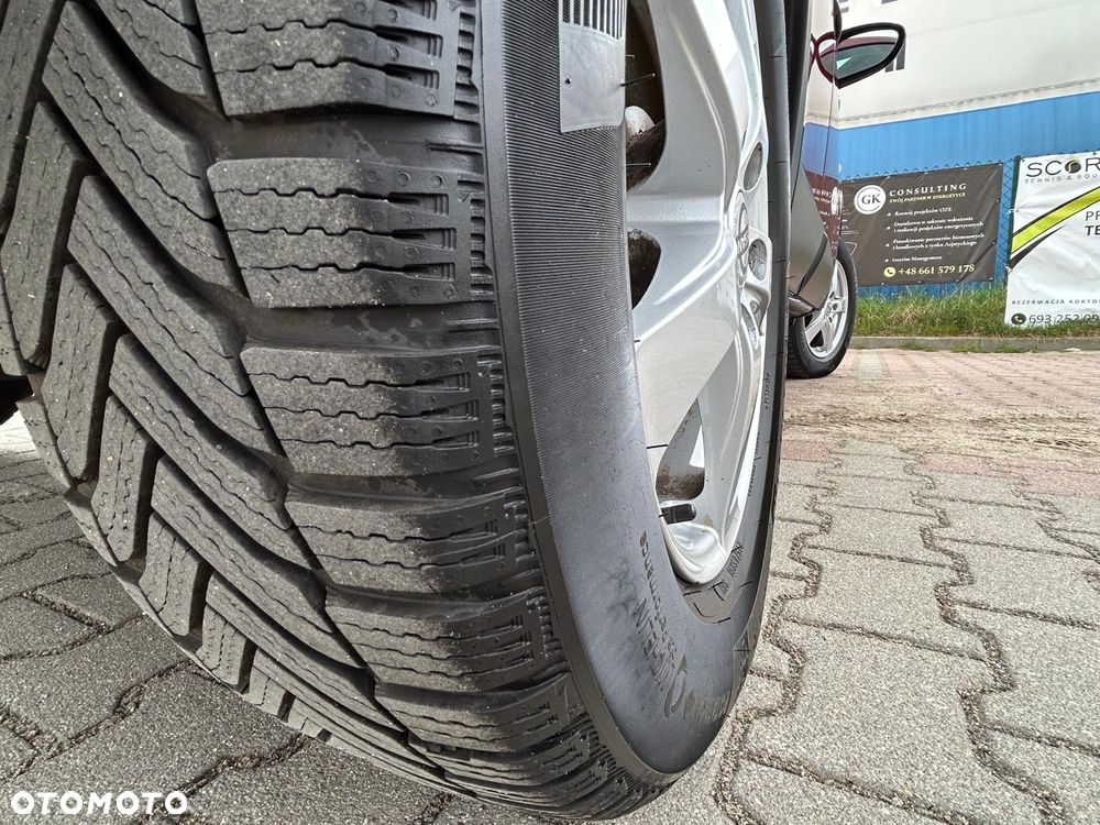 Nissan Qashqai 1.6 visia - 36