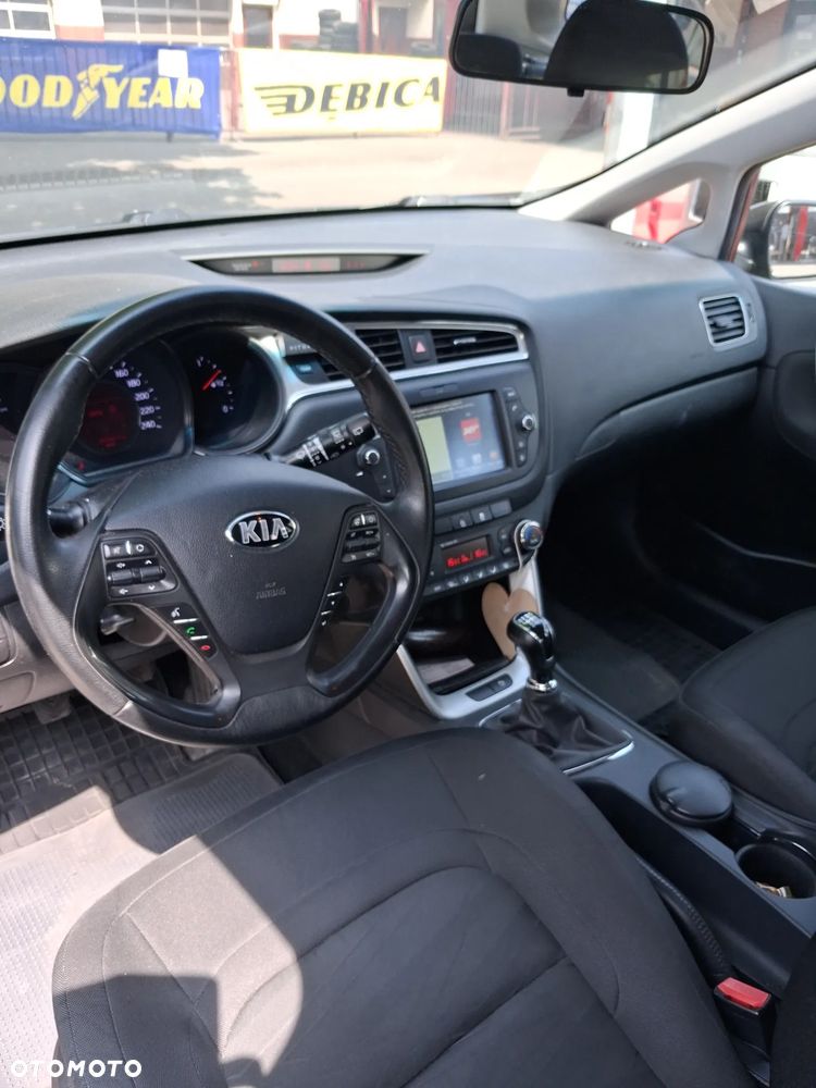 Kia Ceed 1.6 GDI M - 2