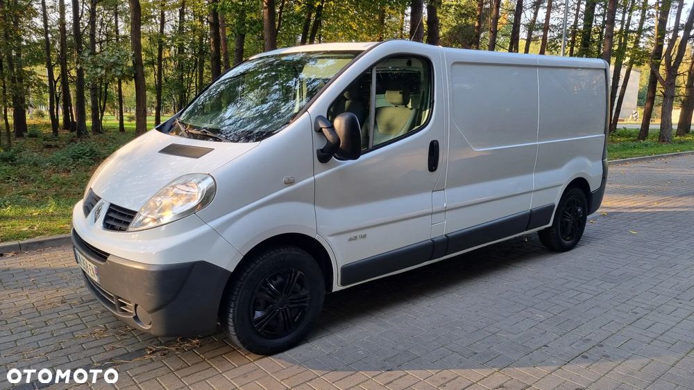 Renault Trafic - 21