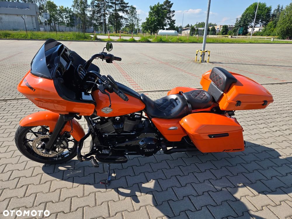 Harley-Davidson Touring Road Glide - 7