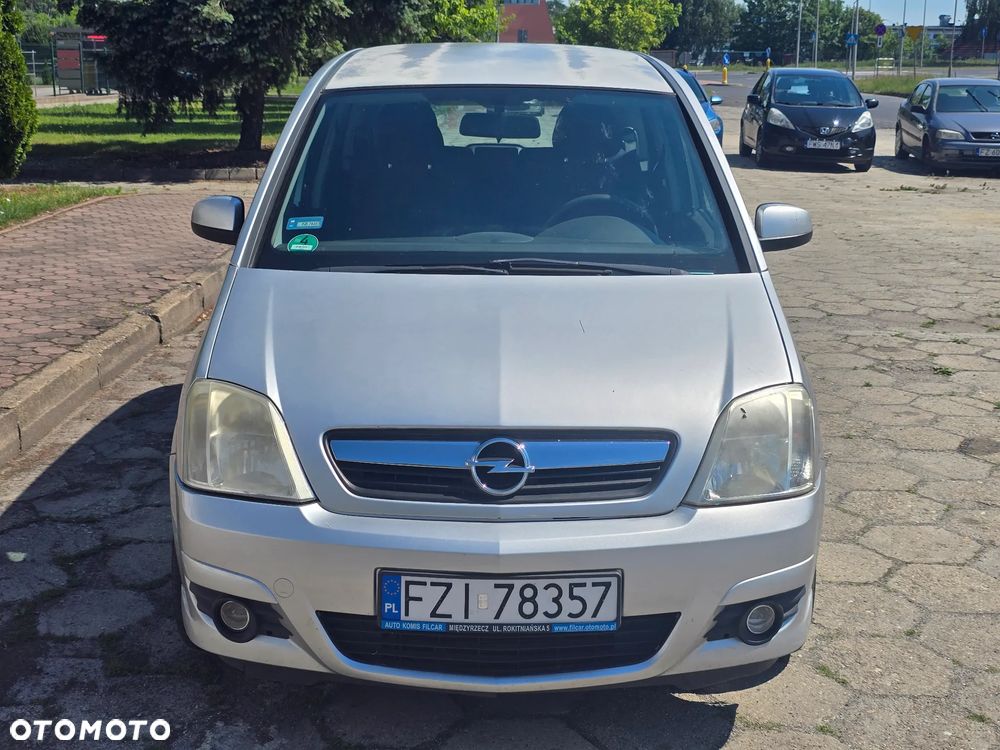 Opel Meriva - 8