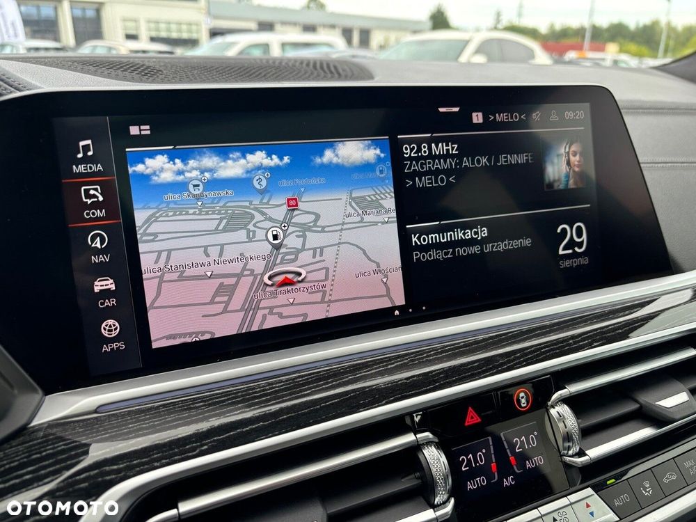 BMW X7 xDrive40i sport - 28