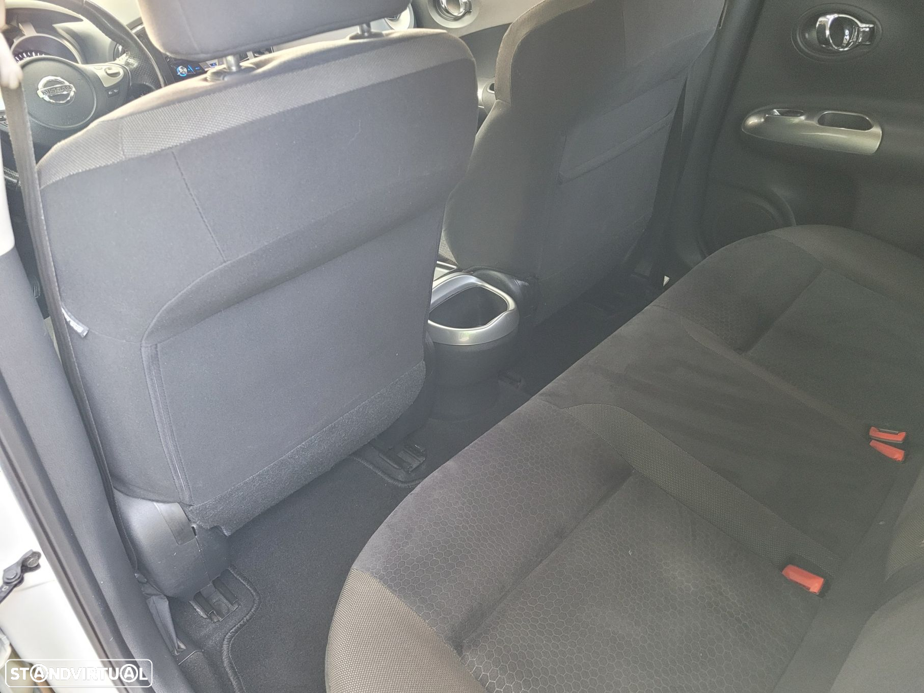 Nissan Juke 1.6 Eco Acenta Connect - 11