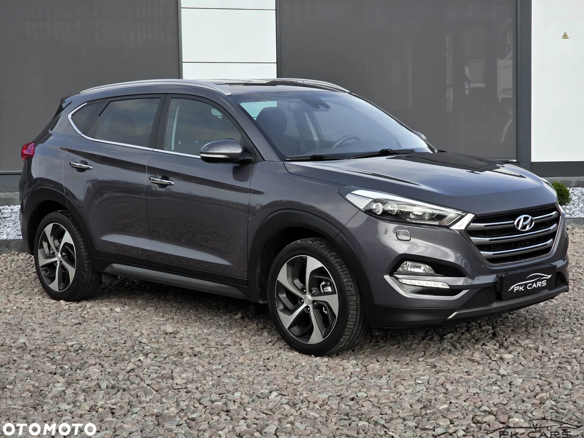 Hyundai Tucson 2.0 CRDi 4WD Automatik Advantage - 11