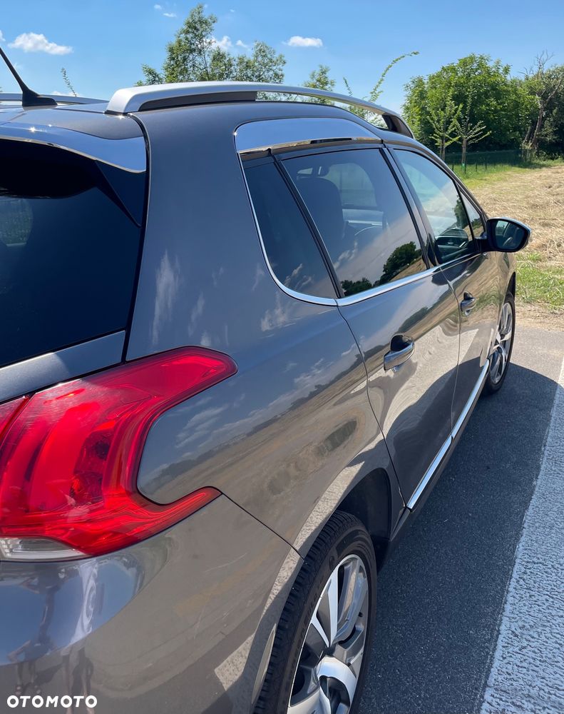 Peugeot 2008 1.2 Pure Tech GPF Crossway S&S - 6