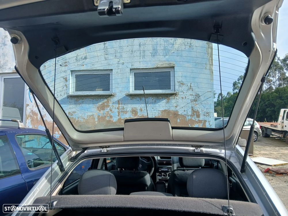 Opel Astra 1.7 DTi Club - 16