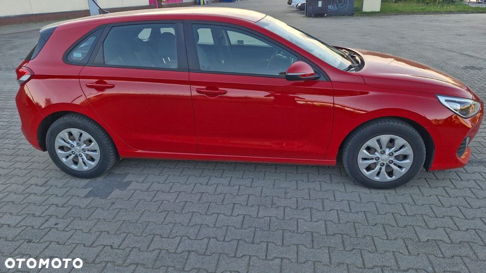 Hyundai i30 1.4 Classic + - 21