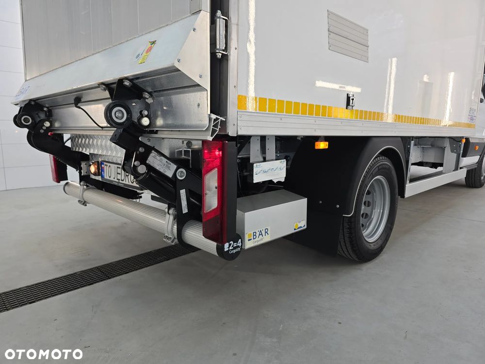 Ford TRANSIT 350-170 IZOTERMA WINDA 750Kg 48 Tyś Km SERWIS ASO FORD DO OSTATNIEGO Km SALON PL STAN JAK NOWY TEMPOMAT KLIMA ELKTRYKA ASYSTEN KIEROWCY WZMOCNIONE TYLNE ZAWIESZENIE RESOR + PODUSZKI PNEŁMATYCZNE - 26