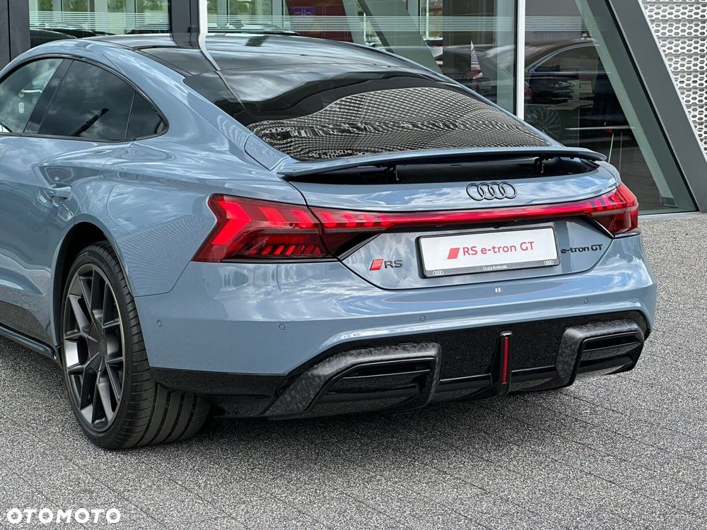 Audi RS e-tron GT - 12