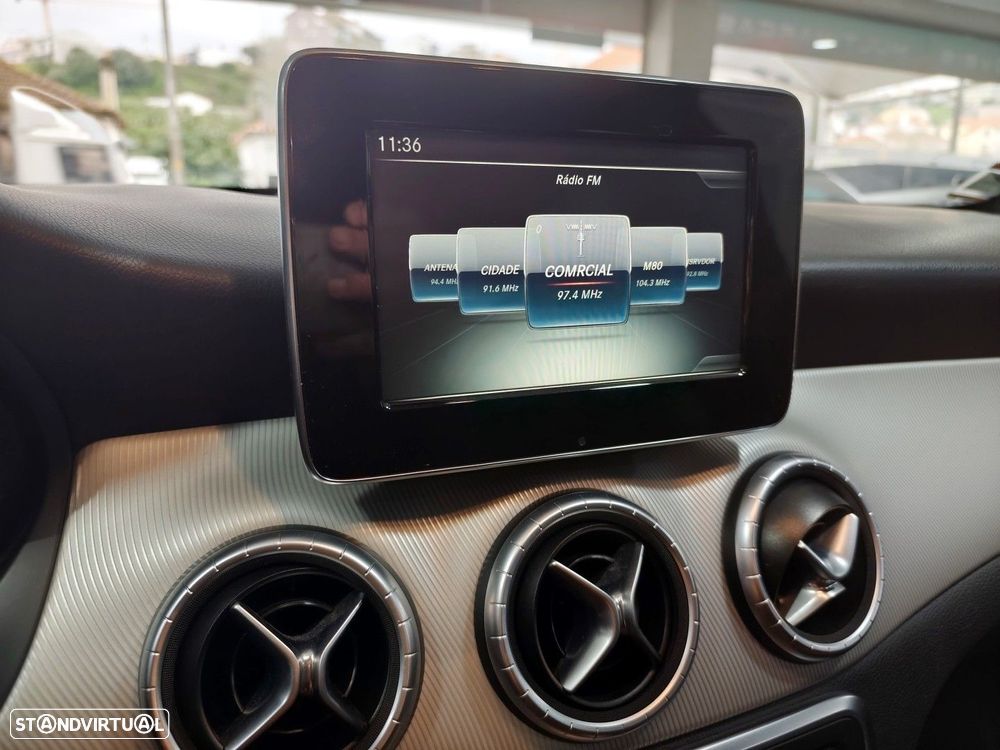 Mercedes-Benz CLA 180 CDI Urban - 19