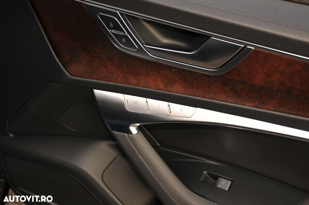 Audi A6 40 TDI S tronic S line - 30