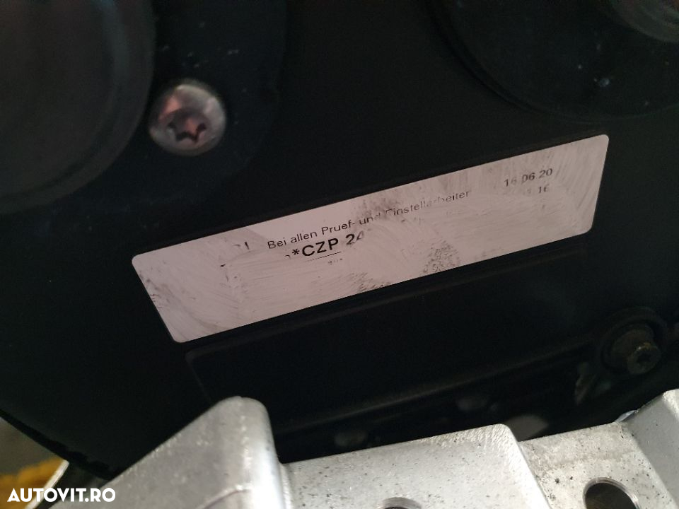 Injectoare, pompa, rampa injectie VW Motor 2.0 cod motor: CZP - 6
