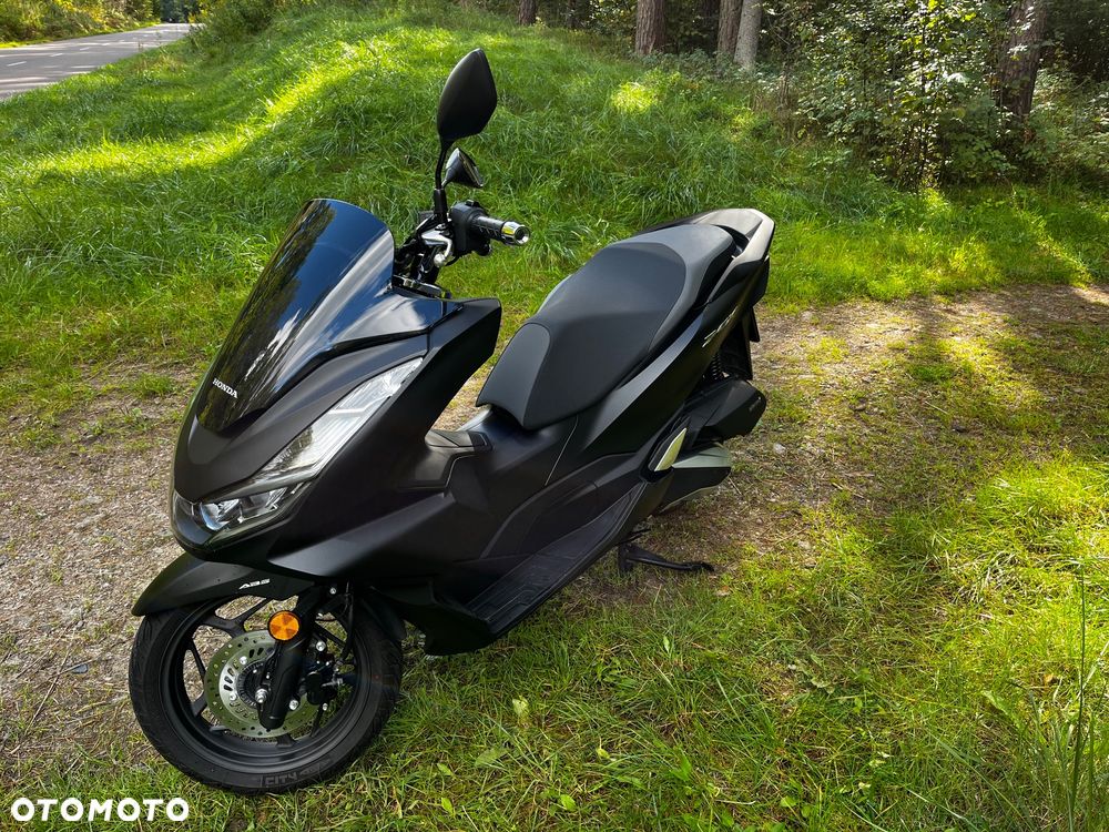 Honda PCX - 1
