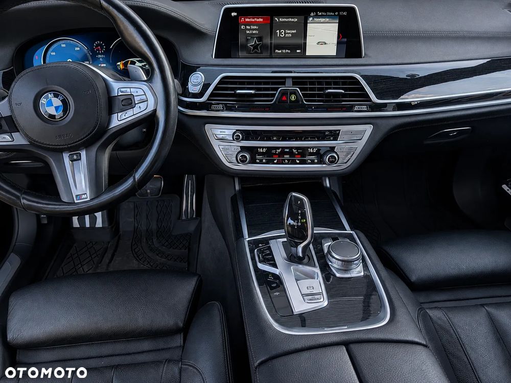BMW Seria 7 740i - 14