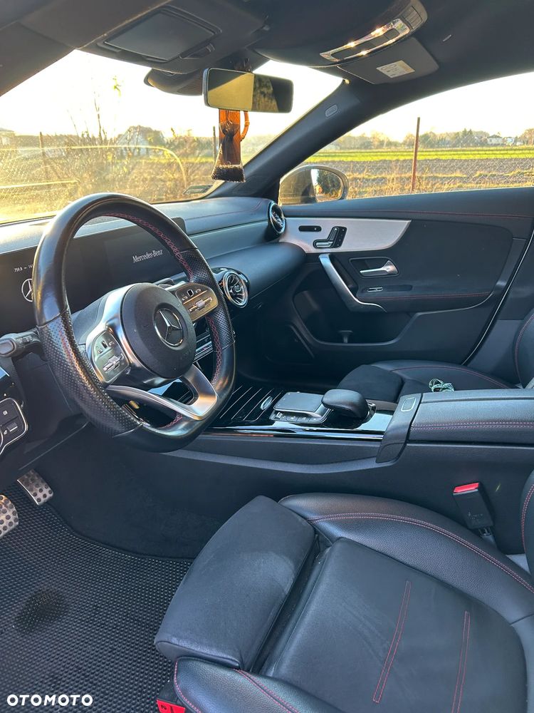 Mercedes-Benz CLA 200 d AMG Line 8G-DCT - 6