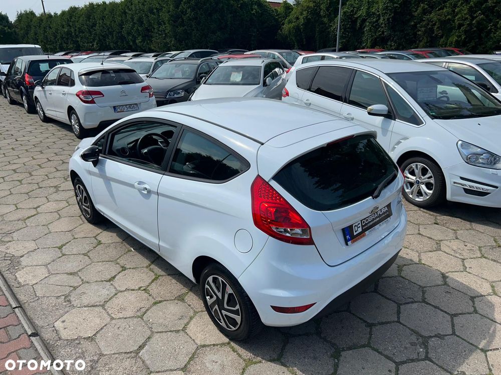 Ford Fiesta 1.25 Trend Edition - 24