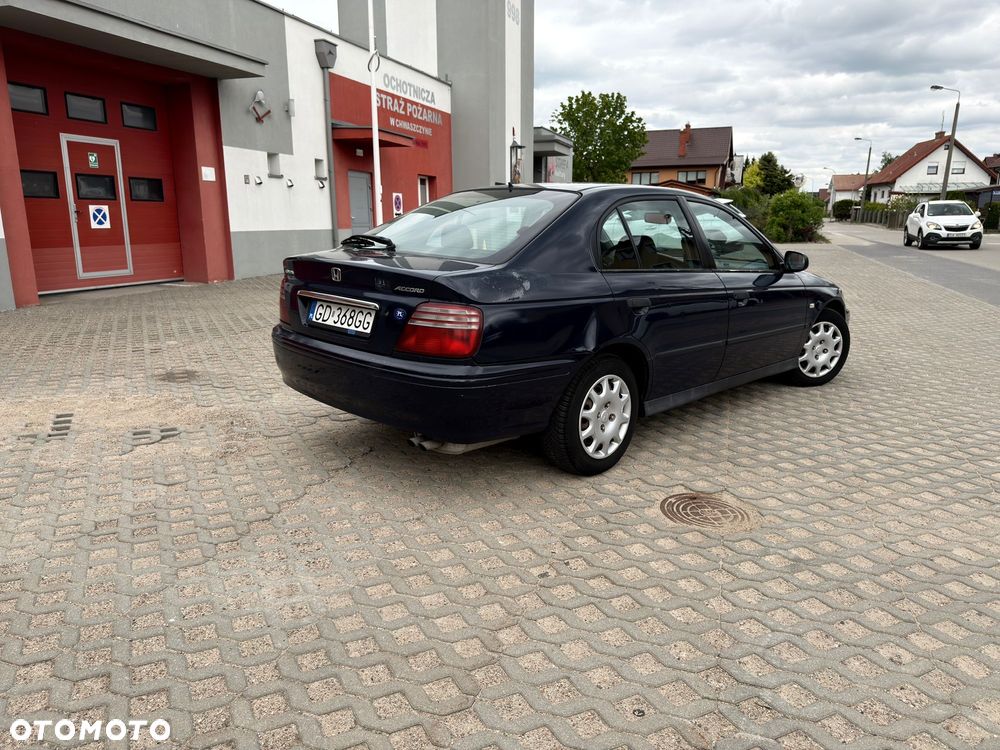 Honda Accord - 3