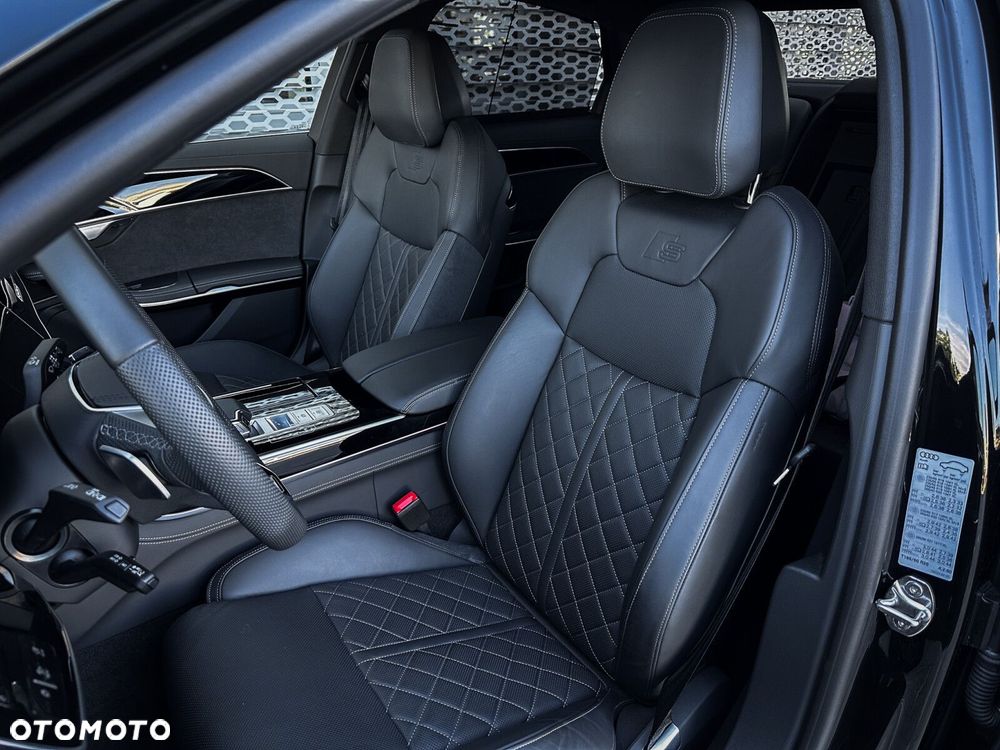 Audi A8 - 19