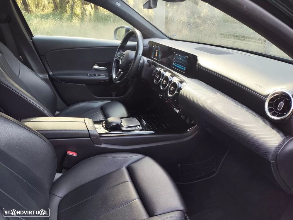 Mercedes-Benz A 180 Limousine d Progressive Aut. - 16