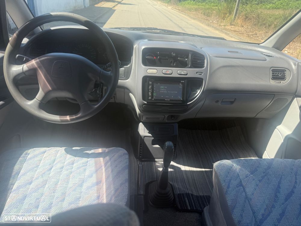 Mitsubishi Space Gear 2.5 TD GLX - 7