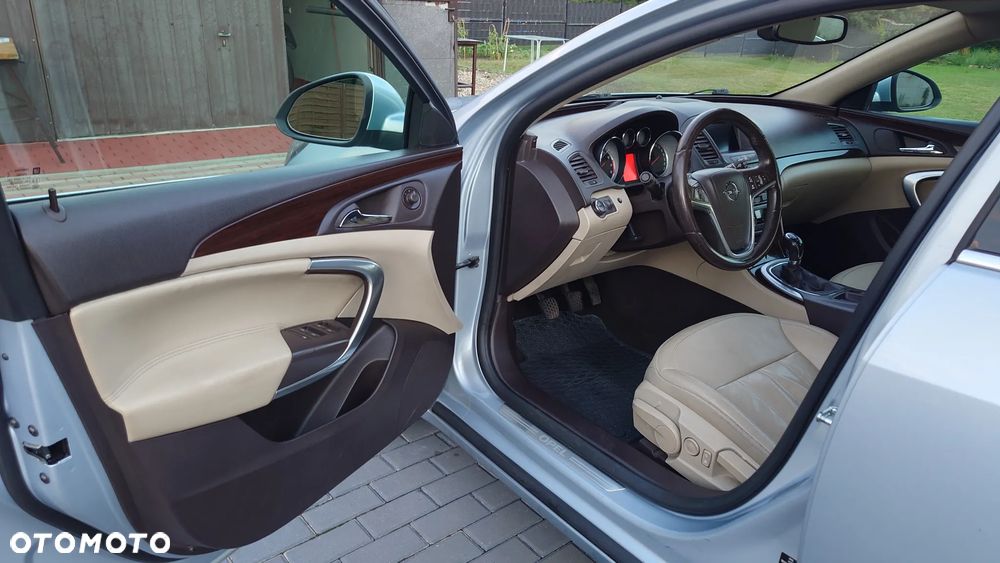 Opel Insignia 2.0 T Sport - 11