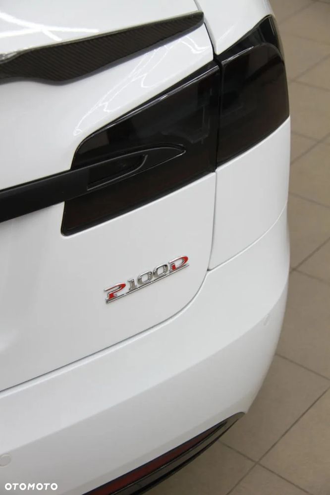 Tesla Model S Performance - 19