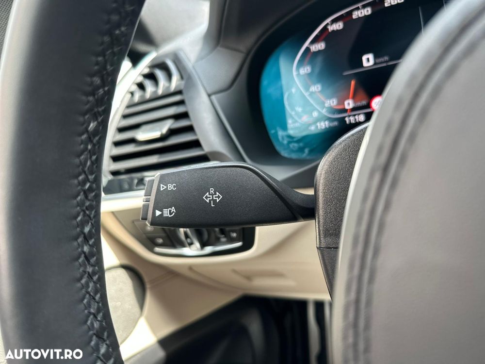 BMW X4 M M40d AT MHEV - 31