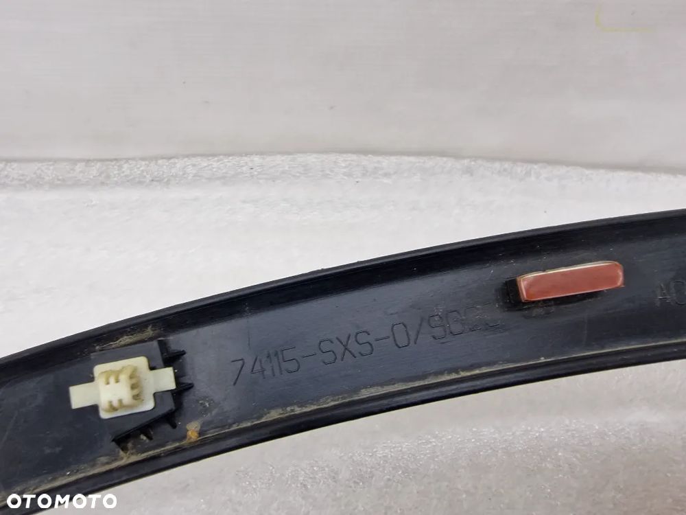 HONDA CR-V III 06-11 LEWA / PRAWA LISTWA NAKŁADKA BŁOTNIKA PRZEDNIA PRZÓD , NR 74115-SWW / 74115-SXS-0/9000 / 7416-SWW / 74165-SWW , NR AUKCJI NB4 - 7