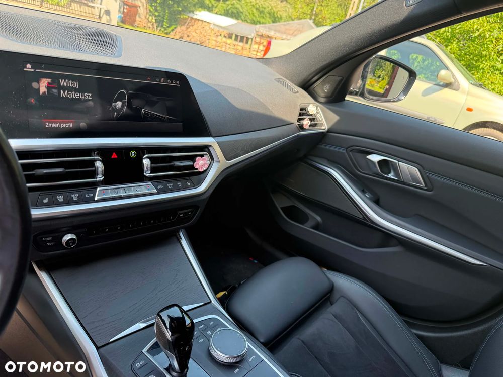 BMW Seria 3 320d xDrive mHEV M Sport - 18