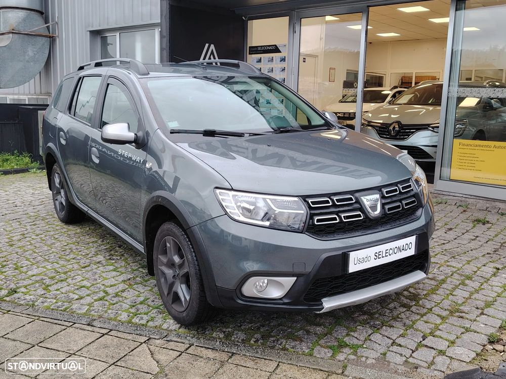 Dacia Logan MCV 0.9 TCe Stepway - 4