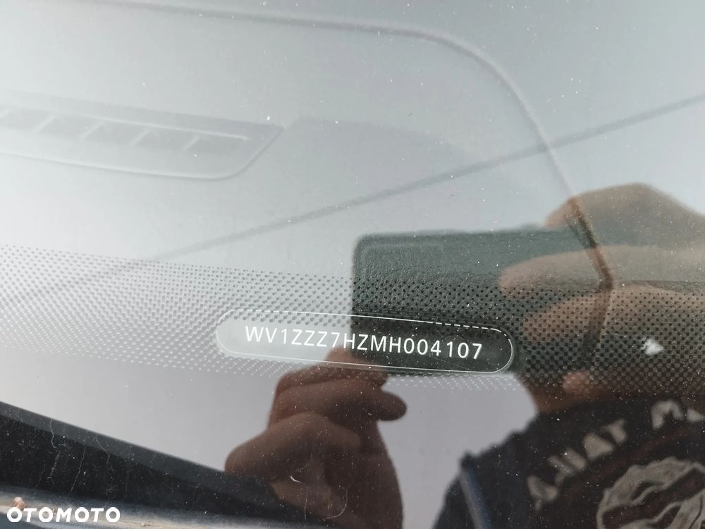 Volkswagen T6.1 Transporter 150 PS klima kamera blaszak sprowadzony - 9