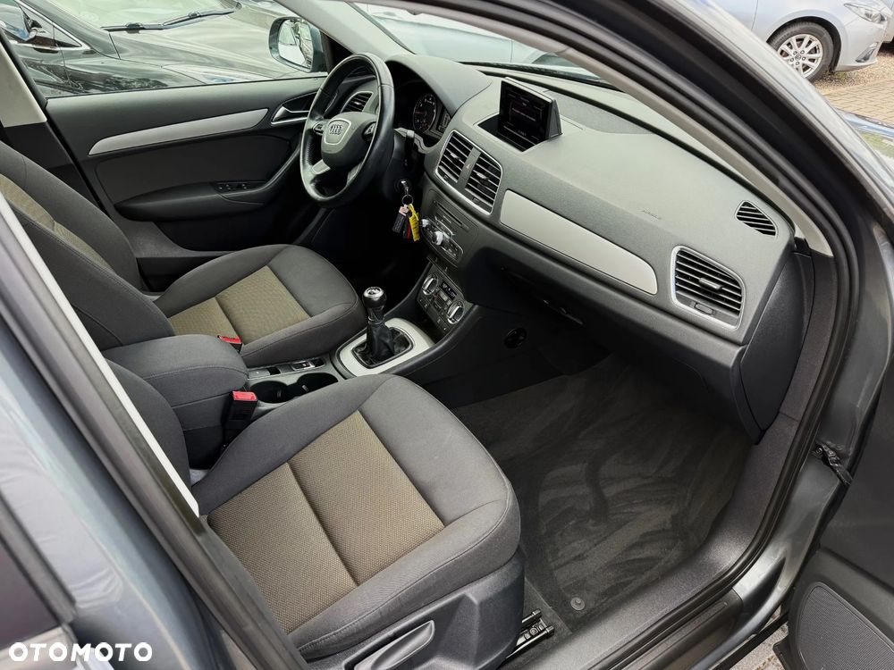 Audi Q3 - 12