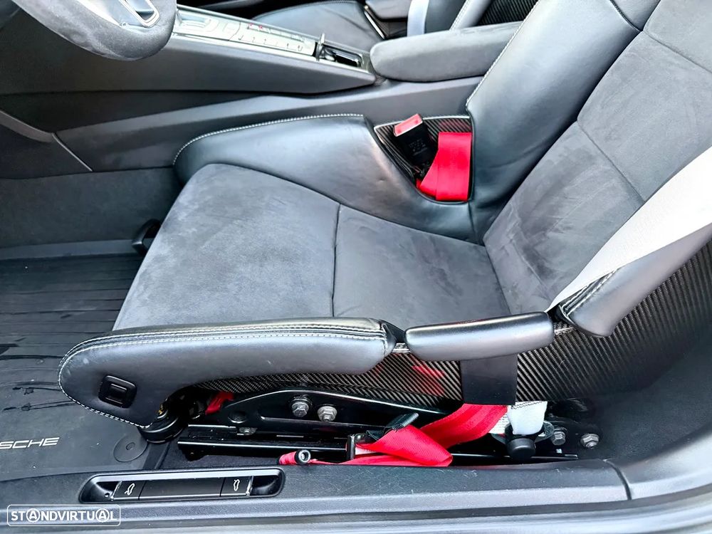 Porsche 911 (991) GT3 RS - 18