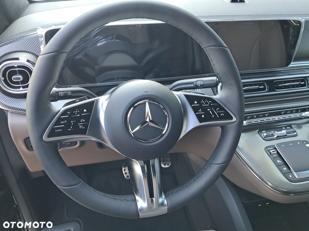 Mercedes-Benz Klasa V 300 d 4-Matic 9G-Tronic Exclusive (d³ugi) - 14