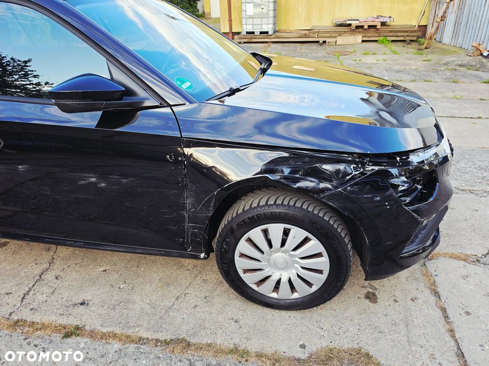 Skoda Kamiq 1.0 TSI DSG Active - 10