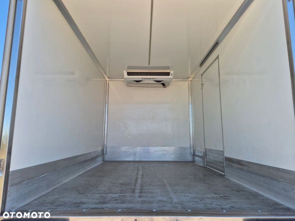 Renault MASTER 2.3 DCI 131KM CHŁODNIA ZANOTTI Z350S SALON PL I-WŁAŚCICIEL 2019R - 18