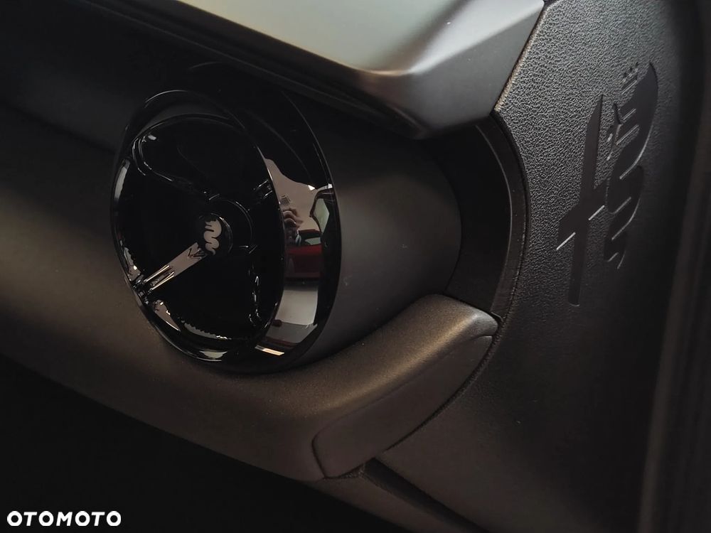 Alfa Romeo Junior 1.2 mHEV Ibrida Speciale eDCT - 23