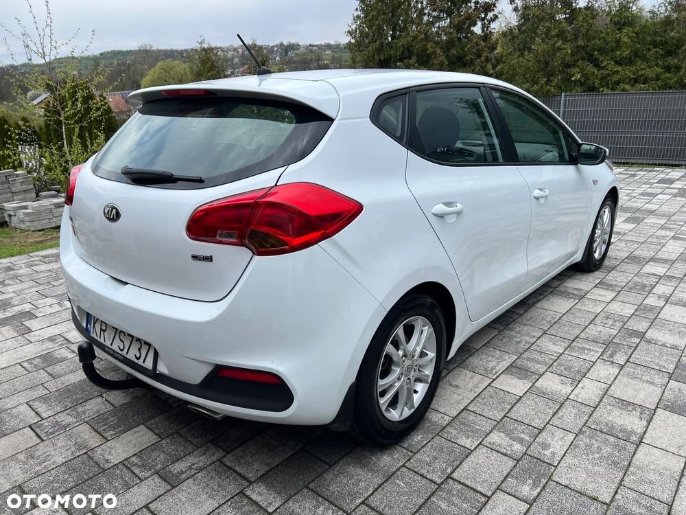 Kia Ceed 1.6 CRDi M - 3